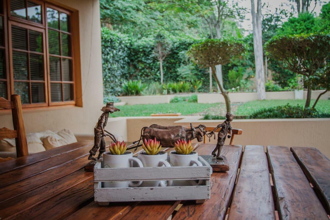 Guesthouse Larachelle Swellendam Exterior photo